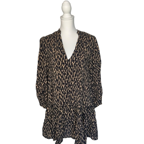 Zara Mini Ruffle Dress Size  Medium Animal Print Long Sleeve V-Neck Viscose - Picture 1 of 8